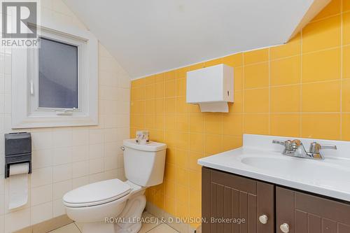 29 Chaplin Crescent, Toronto, ON - Indoor Photo Showing Bathroom