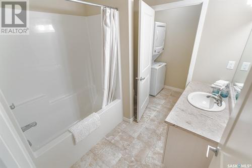 508A 3359 Green Poppy Street, Regina, SK - Indoor Photo Showing Bathroom