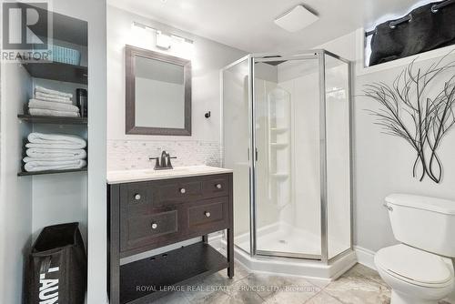 2347 Barclay Road, Burlington, ON - Indoor Photo Showing Bathroom