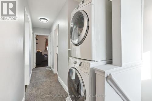 2347 Barclay Road, Burlington, ON - Indoor Photo Showing Laundry Room