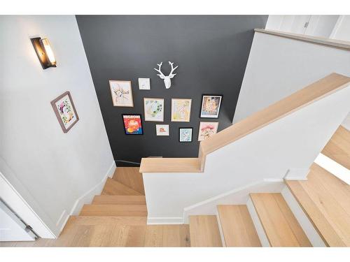 Staircase - 31 Av. Verdi, Laval (Laval-Des-Rapides), QC - Indoor Photo Showing Other Room