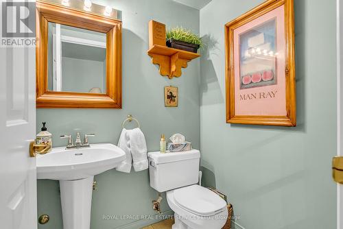 307 - 1818 Bayview Avenue, Toronto, ON - Indoor Photo Showing Bathroom