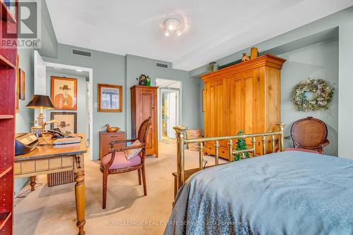 307 - 1818 Bayview Avenue, Toronto, ON - Indoor Photo Showing Bedroom