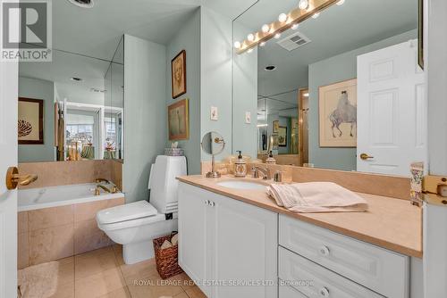 307 - 1818 Bayview Avenue, Toronto, ON - Indoor Photo Showing Bathroom