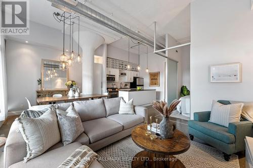 204 - 233 Carlaw Avenue, Toronto, ON - Indoor Photo Showing Living Room