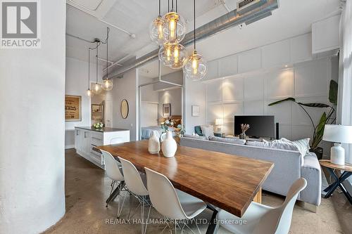 204 - 233 Carlaw Avenue, Toronto, ON - Indoor Photo Showing Dining Room