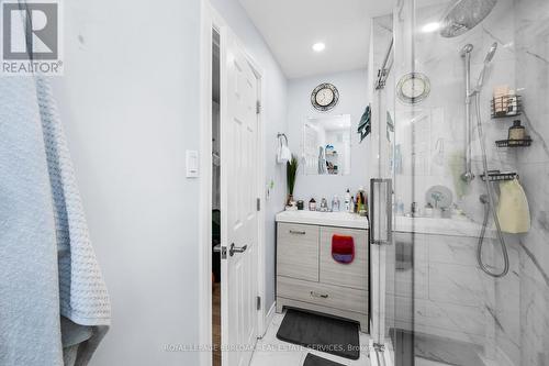 22 Catherine Street, St. Catharines, ON - Indoor Photo Showing Bathroom