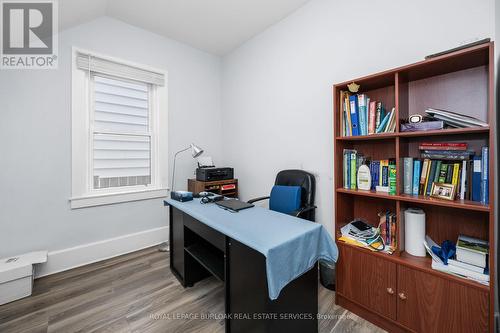 22 Catherine Street, St. Catharines, ON - Indoor Photo Showing Office