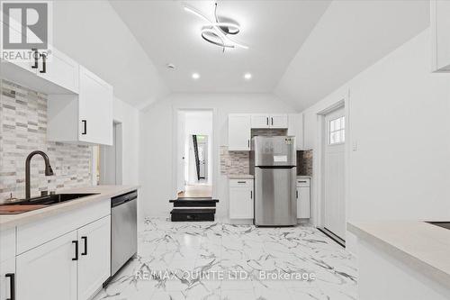 171 Front Street W, Stirling-Rawdon, ON - Indoor Photo Showing Kitchen