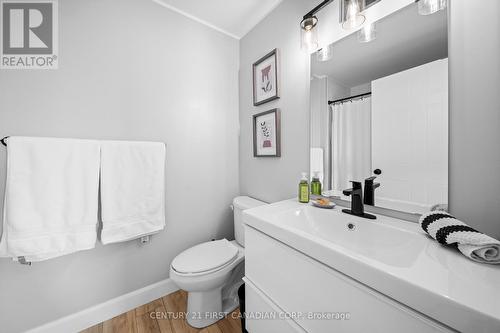 407 - 77 Baseline Road W, London, ON - Indoor Photo Showing Bathroom