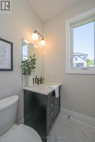 13 - 2835 Sheffield Place, London, ON - Indoor Photo Showing Bathroom