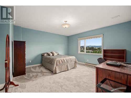 761 Siwash Court, Kelowna, BC - Indoor Photo Showing Bedroom