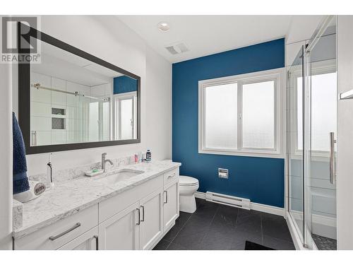 761 Siwash Court, Kelowna, BC - Indoor Photo Showing Bathroom