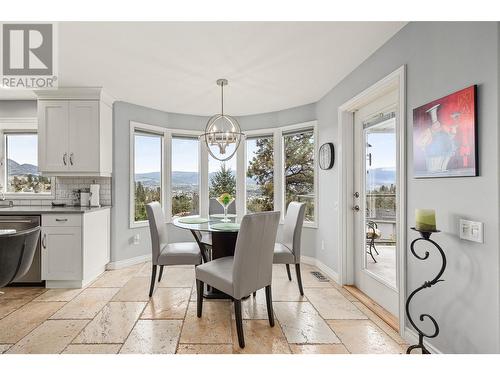 761 Siwash Court, Kelowna, BC - Indoor Photo Showing Dining Room