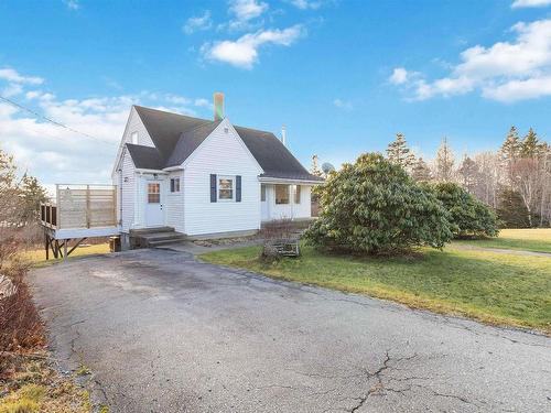 6921 Highway 3, Hunts Point, NS 