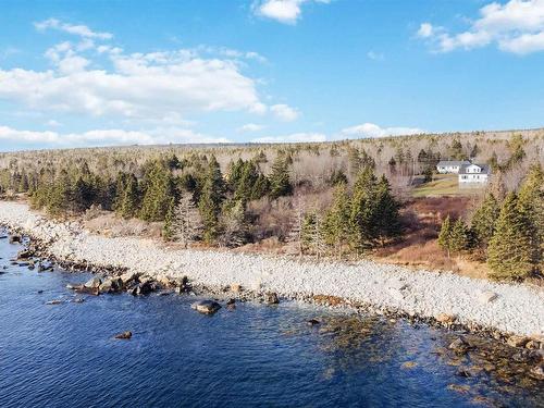 6921 Highway 3, Hunts Point, NS 