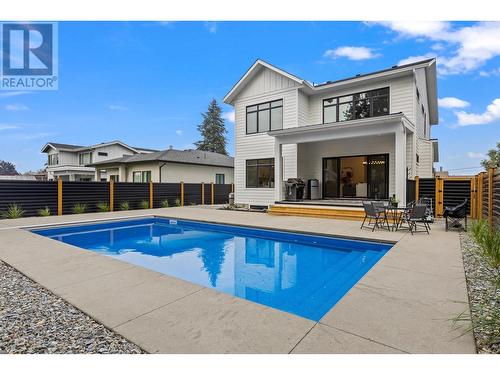 689 Balsam Road, Kelowna, BC - Outdoor With In Ground Pool With Deck Patio Veranda