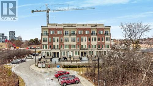 17 - 2199 Lillykin Street, Oakville, ON - Outdoor