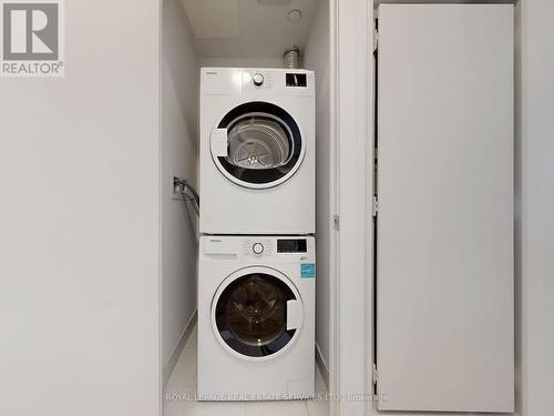 Ph5 - 1195 The Queensway, Toronto, ON - Indoor Photo Showing Laundry Room