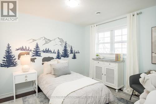 348 Tonelli Lane, Milton, ON - Indoor Photo Showing Bedroom