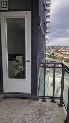 907 - 4099 Brickstone Mews, Mississauga, ON - Outdoor With Balcony