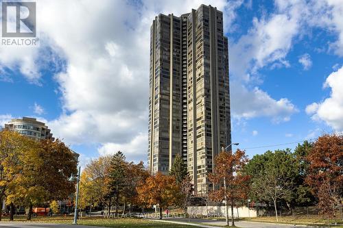 1612 - 2045 Lake Shore Boulevard W, Toronto, ON - Outdoor With Facade