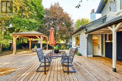 30 Nassau Street, Oshawa (Vanier), ON - Outdoor With Deck Patio Veranda