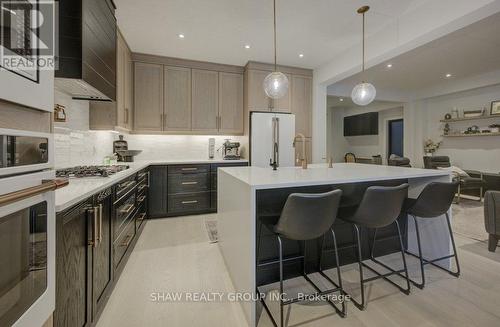 641 Wild Rye Street, Waterloo, ON - Indoor Photo Showing Kitchen With Upgraded Kitchen