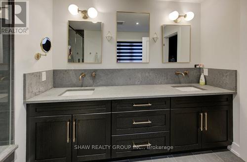 641 Wild Rye Street, Waterloo, ON - Indoor Photo Showing Bathroom