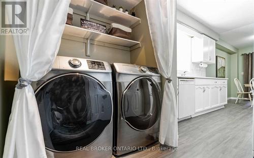 20 Elderridge Court, Hamilton, ON - Indoor Photo Showing Laundry Room