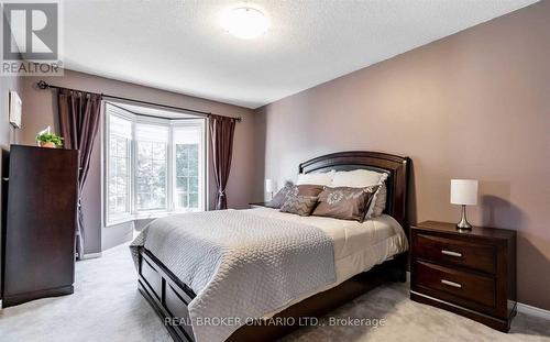 20 Elderridge Court, Hamilton, ON - Indoor Photo Showing Bedroom