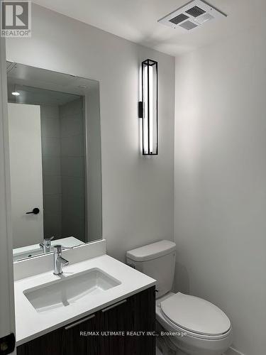 208 - 123 Portland Street, Toronto, ON - Indoor Photo Showing Bathroom