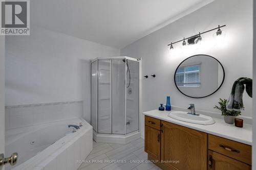 75 Avondale Drive, Clarington, ON - Indoor Photo Showing Bathroom