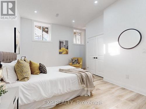 318 Rhodes Avenue, Toronto, ON - Indoor Photo Showing Bedroom