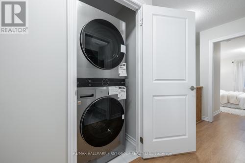 23 Senay Circle, Clarington, ON - Indoor Photo Showing Laundry Room