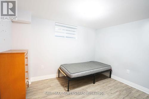 96 Wellington Street E, Barrie, ON - Indoor Photo Showing Other Room