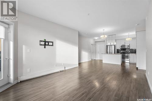 211 1025 Moss Avenue, Saskatoon, SK - Indoor