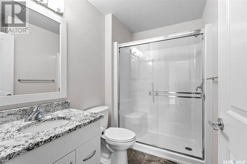 211 1025 Moss Avenue, Saskatoon, SK - Indoor Photo Showing Bathroom