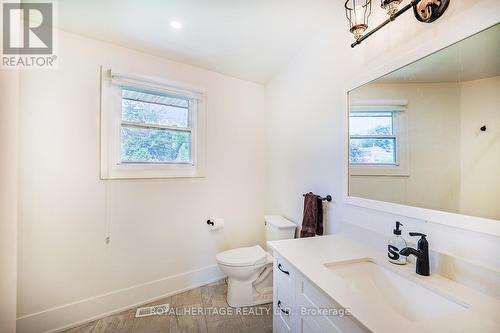 5225 Rice Lake Drive N, Hamilton Township, ON - Indoor Photo Showing Bathroom