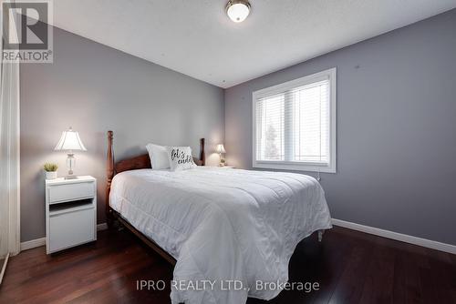 5 Oldham Crescent, Brampton, ON - Indoor Photo Showing Bedroom