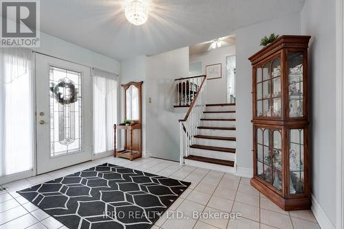 5 Oldham Crescent, Brampton, ON - Indoor Photo Showing Other Room