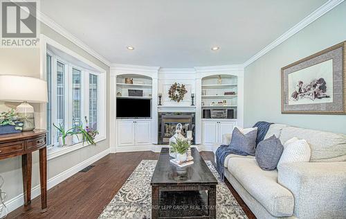 8 Sunny Ridge Trail, Clarington, ON - Indoor Photo Showing Living Room With Fireplace