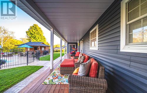 8 Sunny Ridge Trail, Clarington, ON - Outdoor With Deck Patio Veranda With Exterior