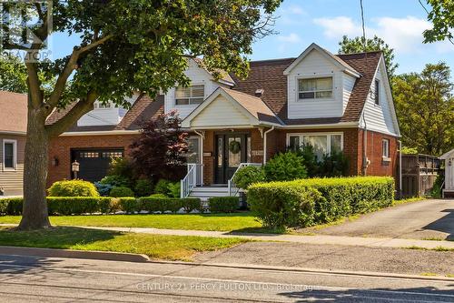 174 Louth Street, St. Catharines, ON - Outdoor With Facade