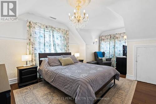 174 Louth Street, St. Catharines, ON - Indoor Photo Showing Bedroom