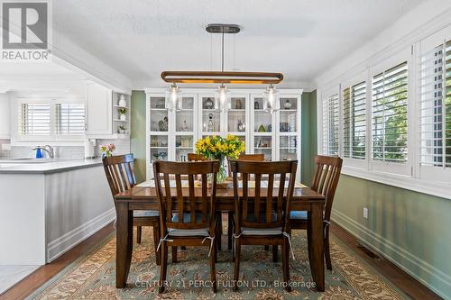 174 Louth Street, St. Catharines, ON - Indoor Photo Showing Dining Room