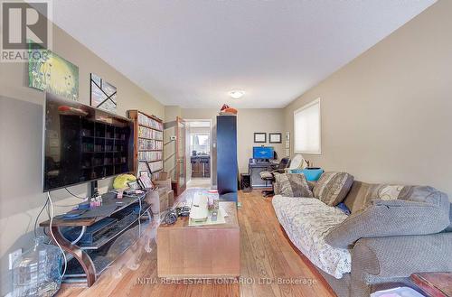 212 Killarney Grove, London, ON - Indoor Photo Showing Other Room