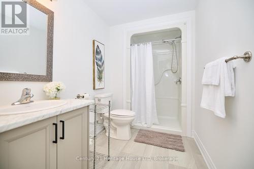 4242 Village Creek Drive, Fort Erie (328 - Stevensville), ON - Indoor Photo Showing Bathroom