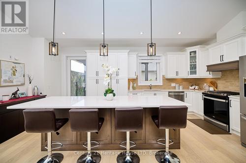 4242 Village Creek Drive, Fort Erie (328 - Stevensville), ON - Indoor Photo Showing Kitchen With Upgraded Kitchen