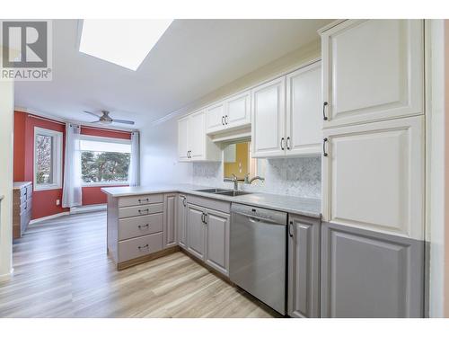 8907 Pineo Court Unit# 70, Summerland, BC - Indoor Photo Showing Kitchen With Double Sink